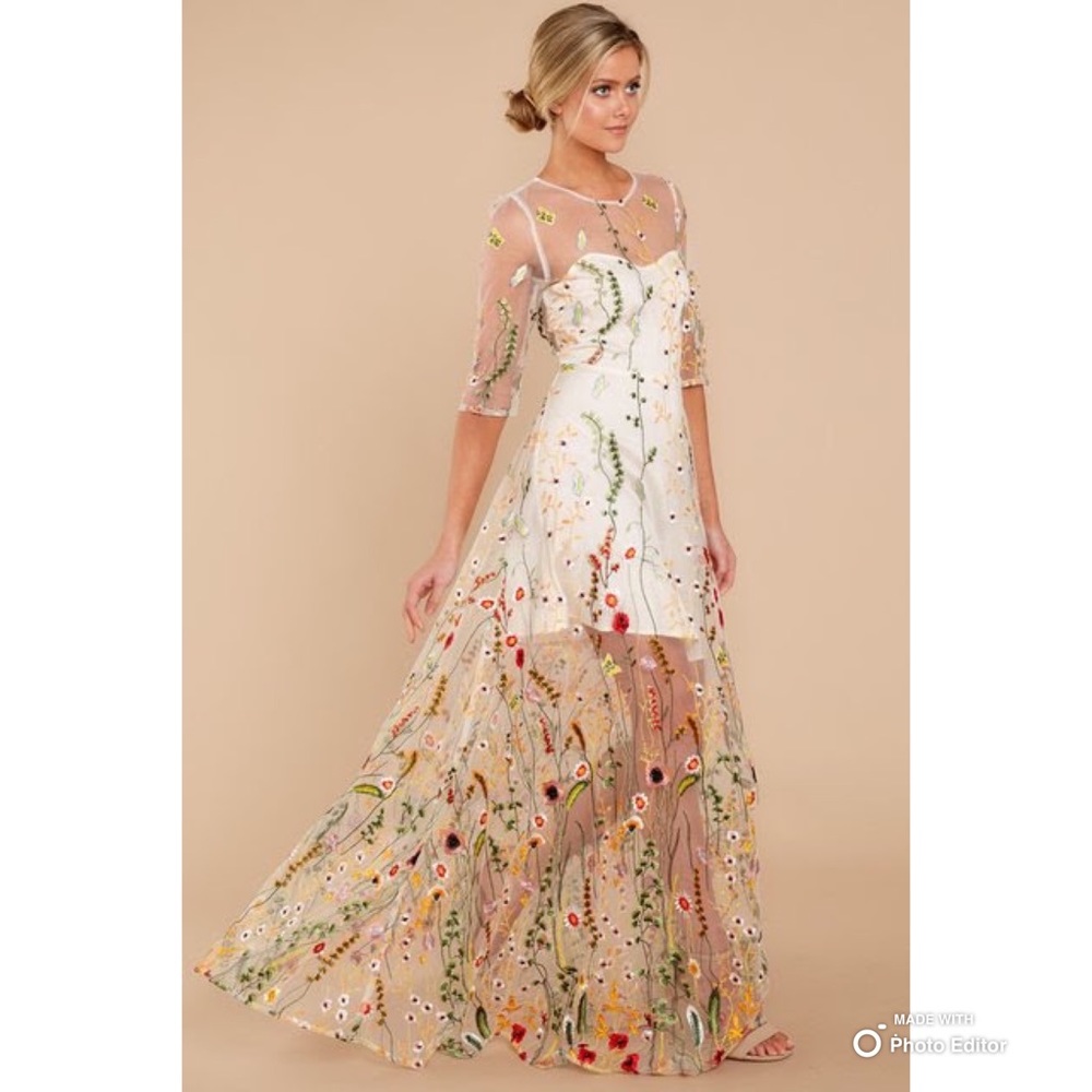 Tan embroidered maxi dress NWT!!!